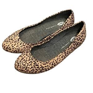 Dr. Scholls Womens Flats 9.5 Comfort Slip on Travel Leopard Print Statement